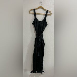 Review Australia Women’s Elegant‎ Black Sleeveless Jumper with belt Sz 12 Formal